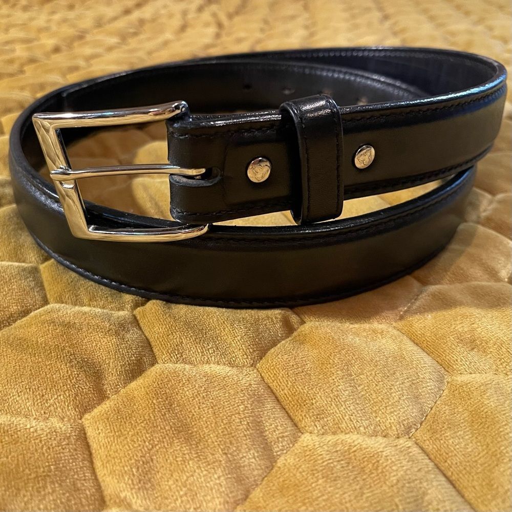 Black leather belt sz38